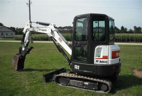 bobcat e32i mini excavator|e32i.